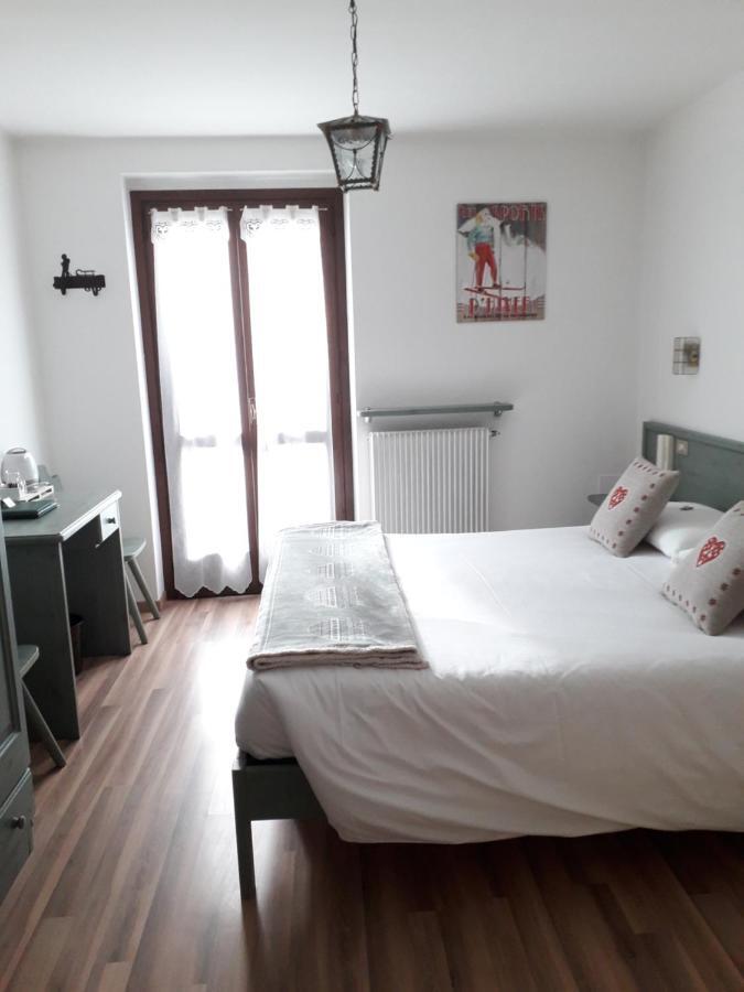Casa Salvaterra Affittacamere Pinzolo Eksteriør billede
