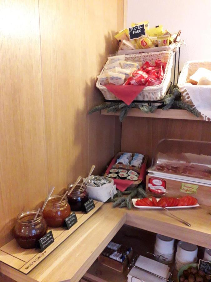 Casa Salvaterra Affittacamere Pinzolo Eksteriør billede